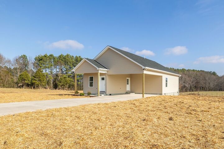 Property Photo: 60 Jordan Rd TN 38464