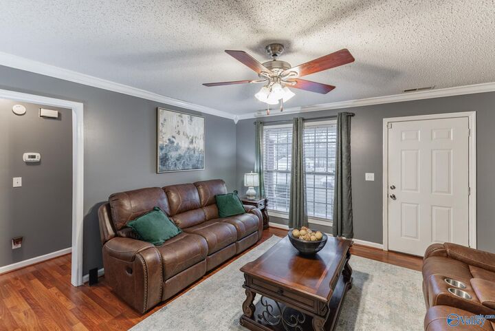 Property Photo:  420 Skyview Drive  AL 35611 