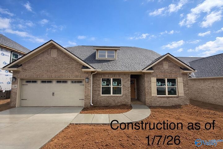 Property Photo:  1304 Vermilion Circle  AL 35803 