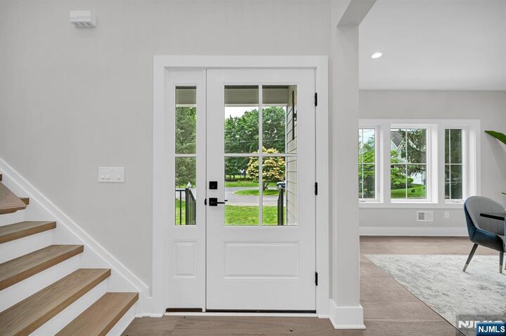 Property Photo:  176 Harrow Road  NJ 07090 