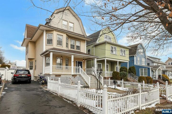 Property Photo:  53 Oakwood Avenue  NJ 07032 
