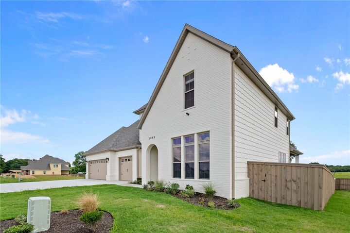 Property Photo:  3089 Waypoint Street  AR 72762 