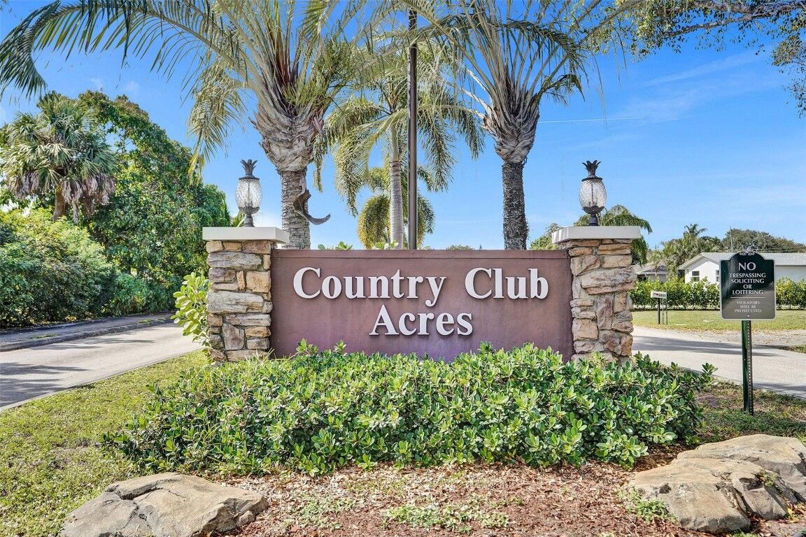 Property Photo:  15465 Jackson Road  FL 33484 