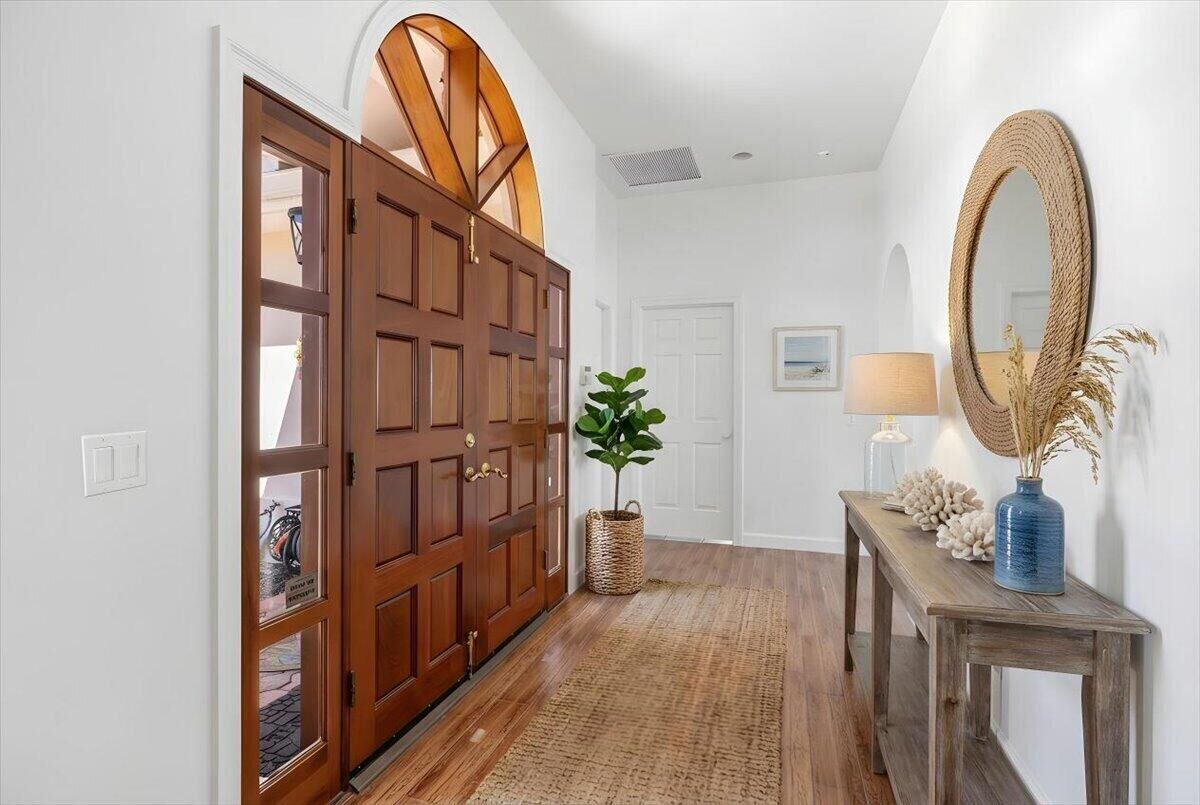 Property Photo:  2 Seahorse Lane  FL 32960 