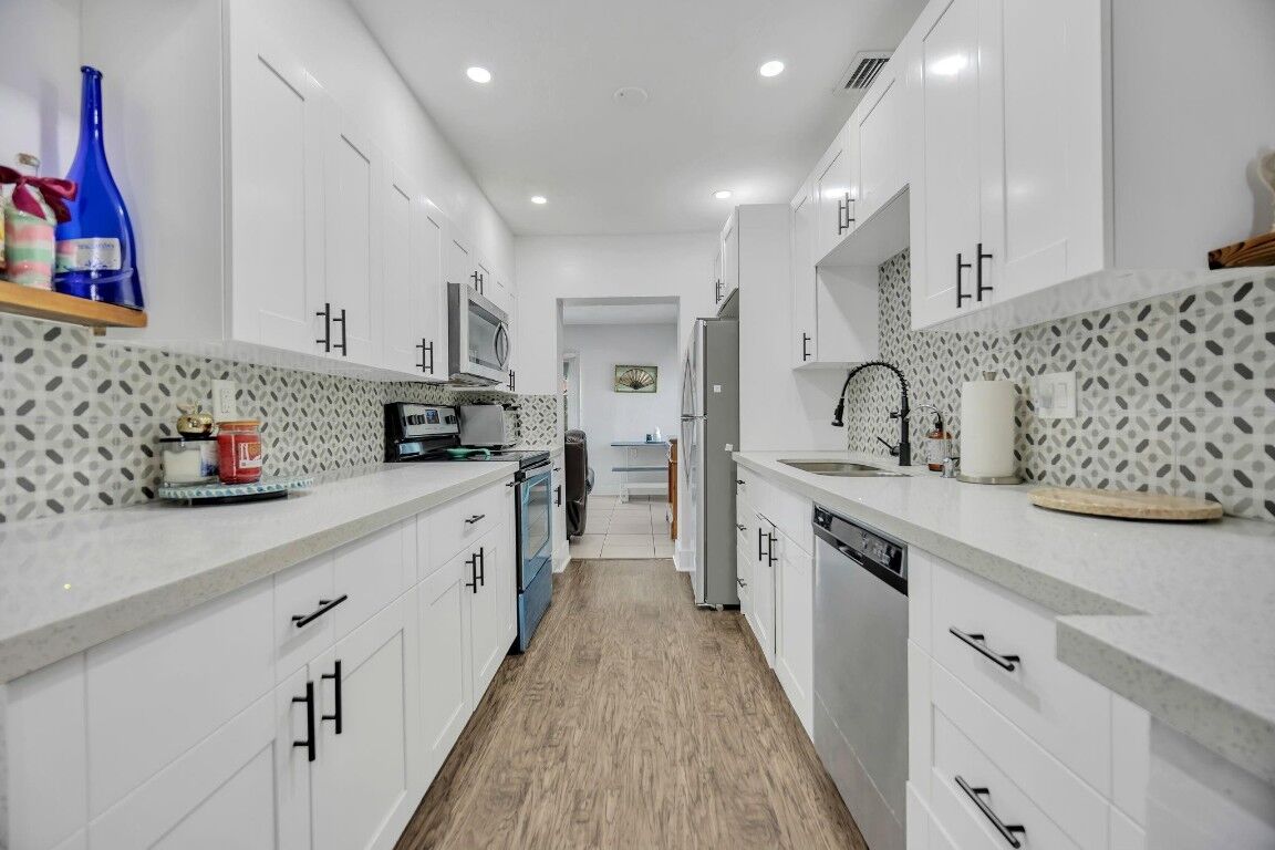 Property Photo:  1317 NE 25th Street  FL 33064 