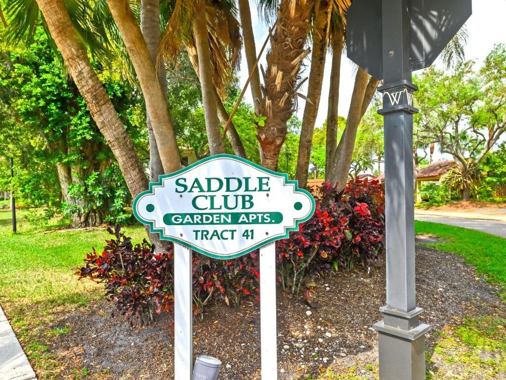 Property Photo: 16168 Laurel Drive 101 FL 33326