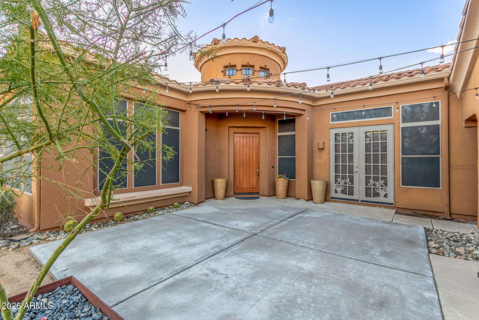 Property Photo: 1731 W Steinway Drive AZ 85041