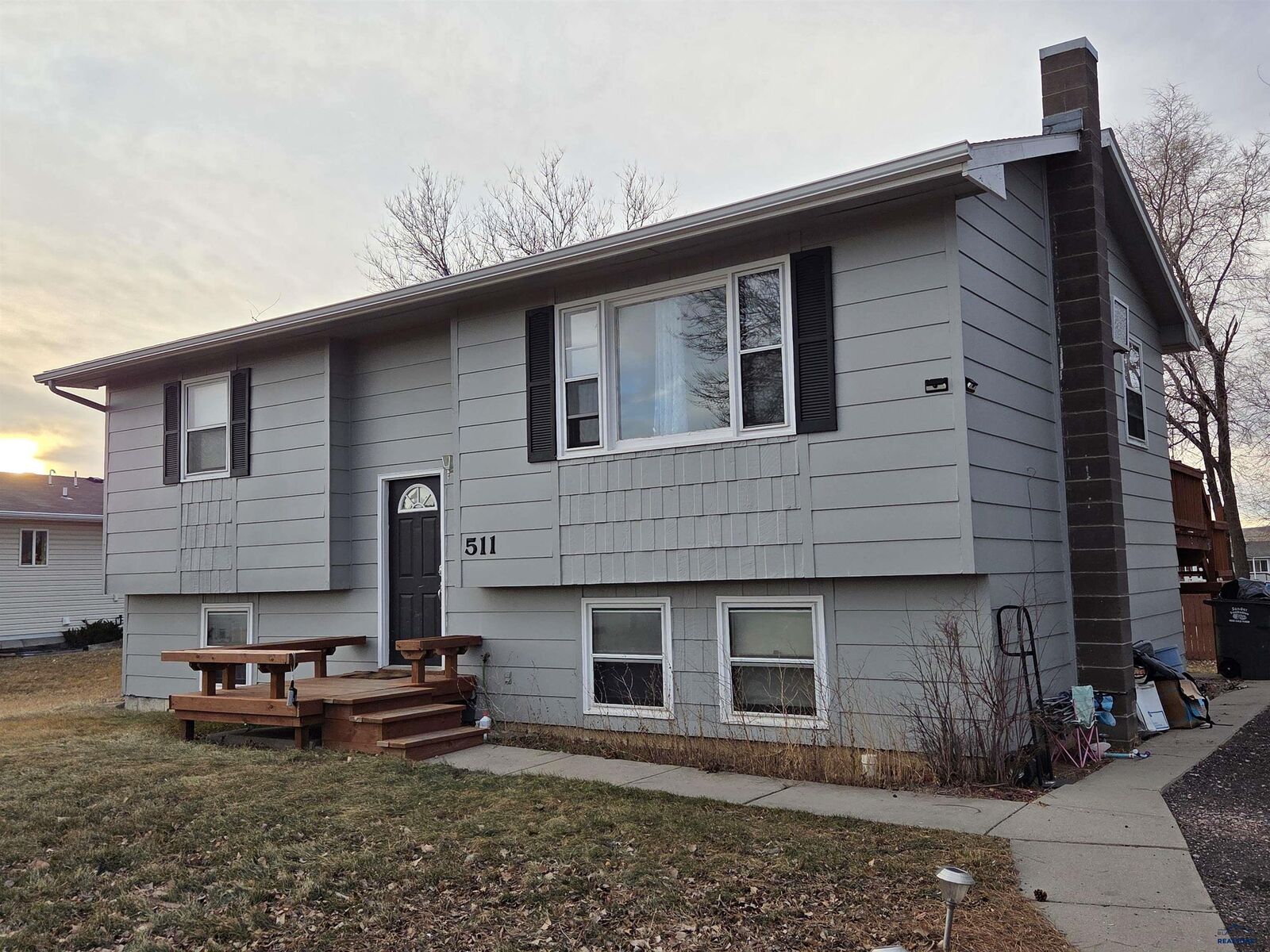 Property Photo:  511 Blue Bird Ln  SD 57719 