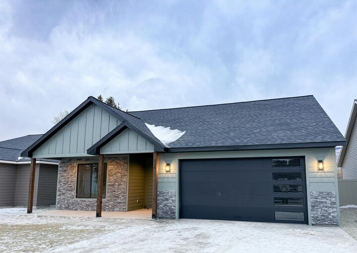 Property Photo: 235 Whitman St ID 83311