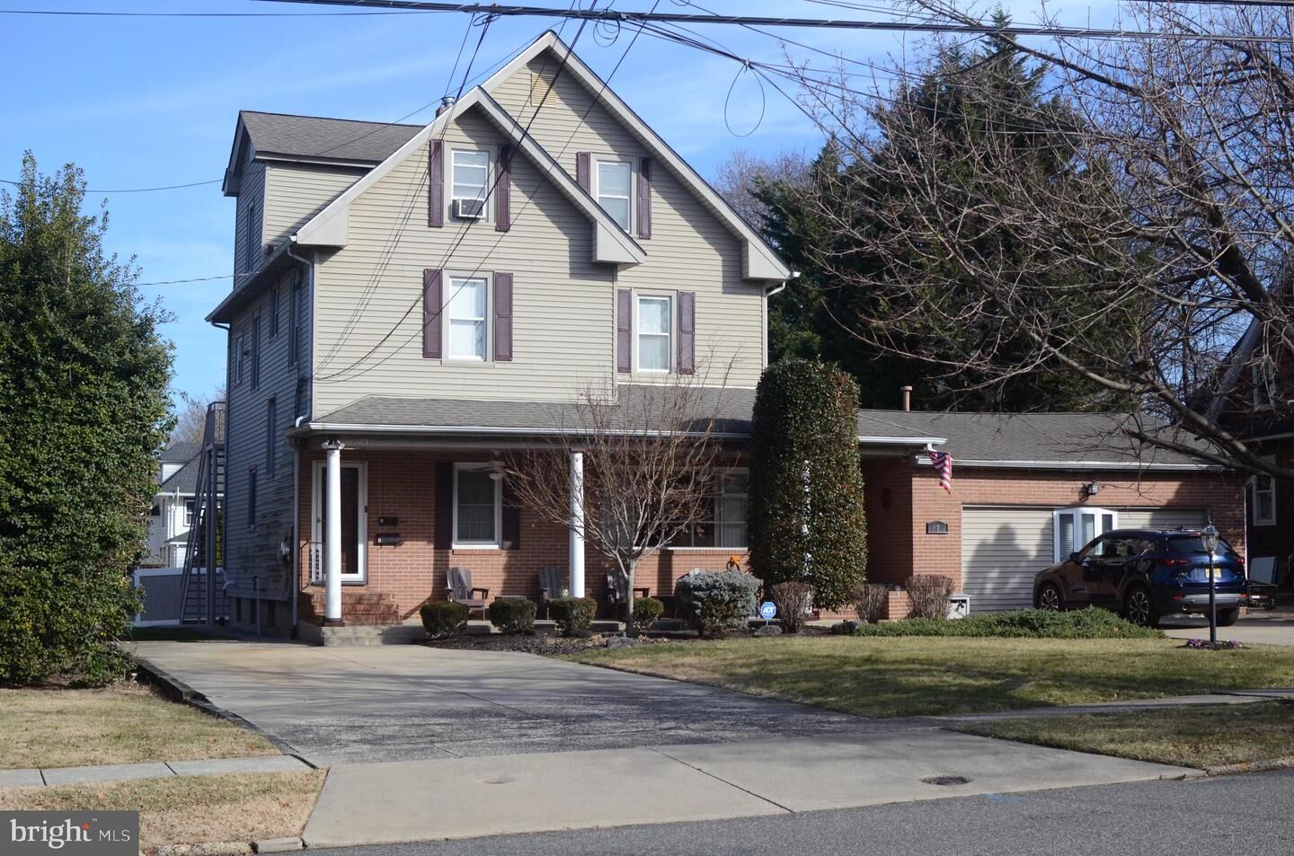 Property Photo:  219 9th Avenue Apartment B  NJ 08035 