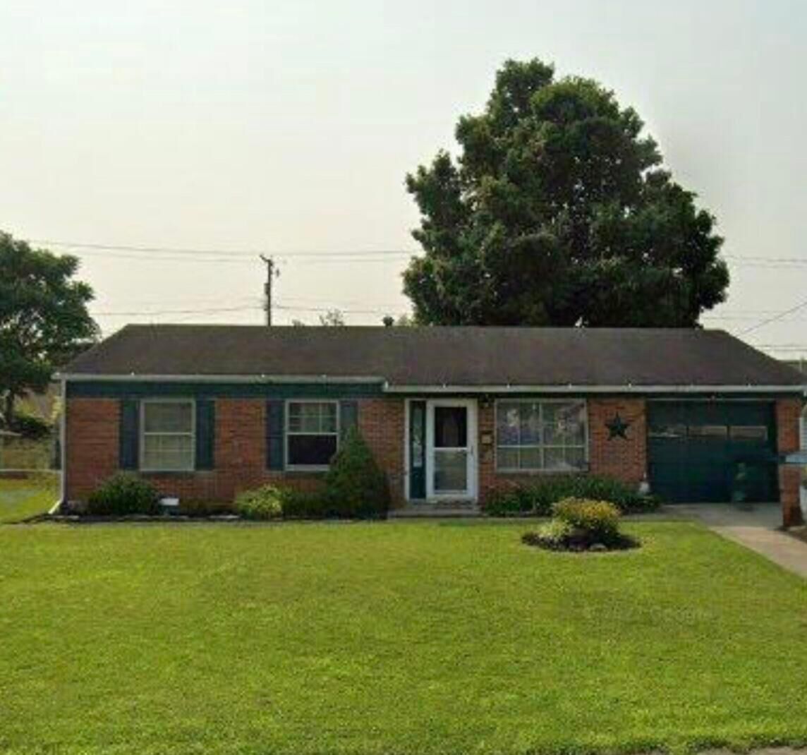 Property Photo:  243 Fieldpoint Road  OH 43056 