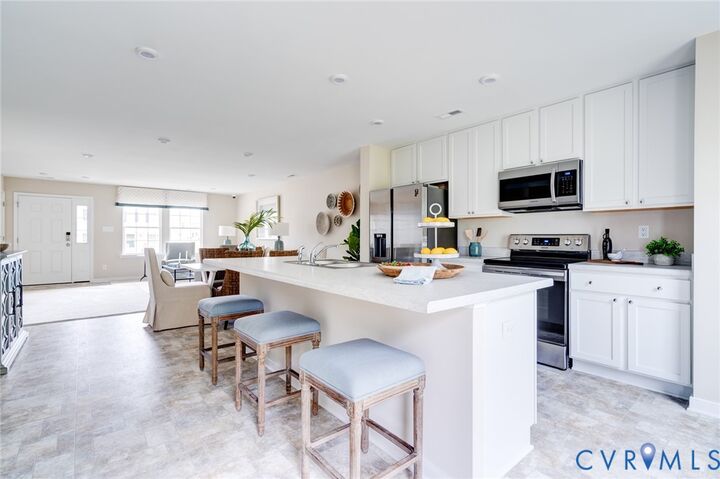 Property Photo: 5243 Encore Autumn Walk I-58 VA 23227