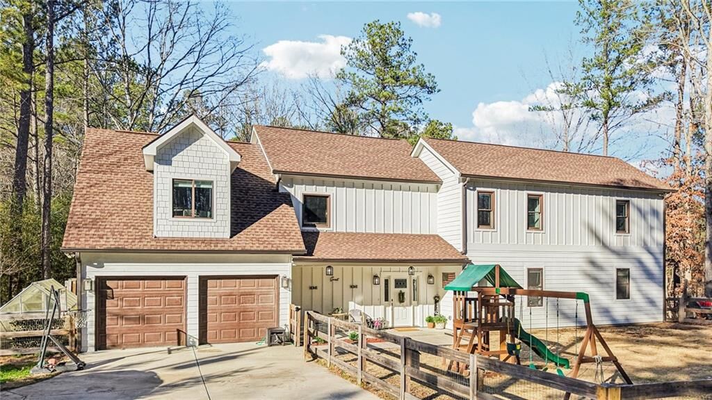 Property Photo: 744 Narroway Trail GA 30132