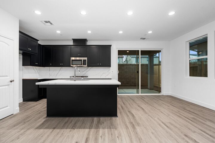 Property Photo:  380 Huckleberry Road S  CA 93636 