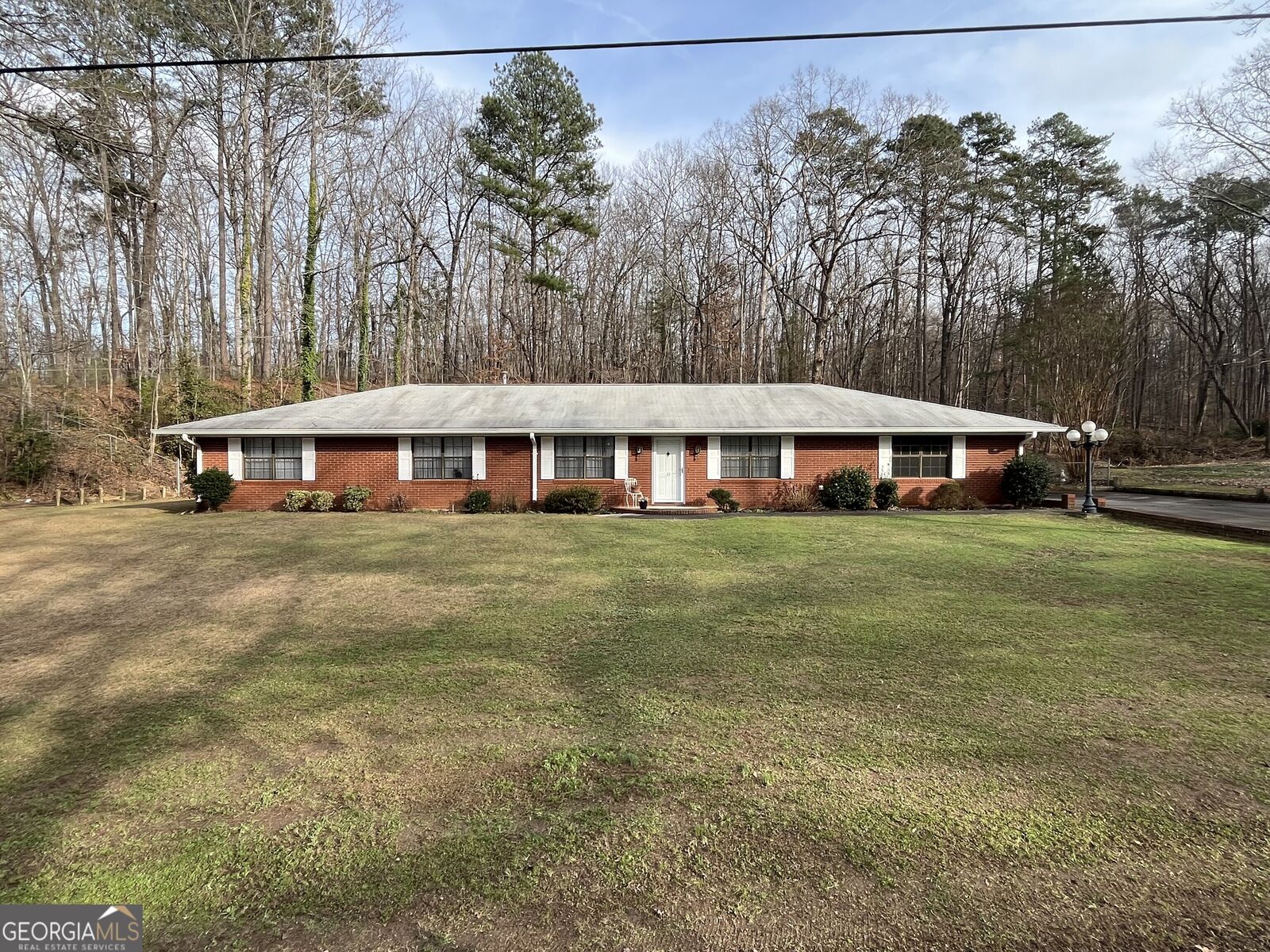 Property Photo: 33 E Kenora Drive SW GA 30165