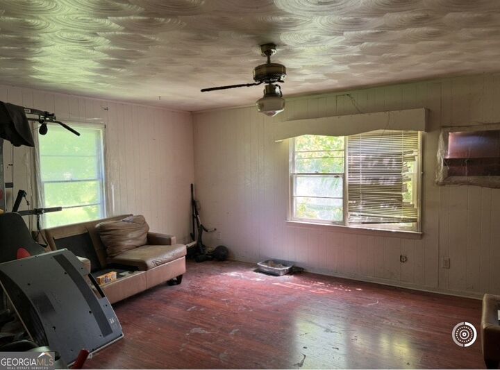 Property Photo:  201 Moore Avenue  GA 31705 