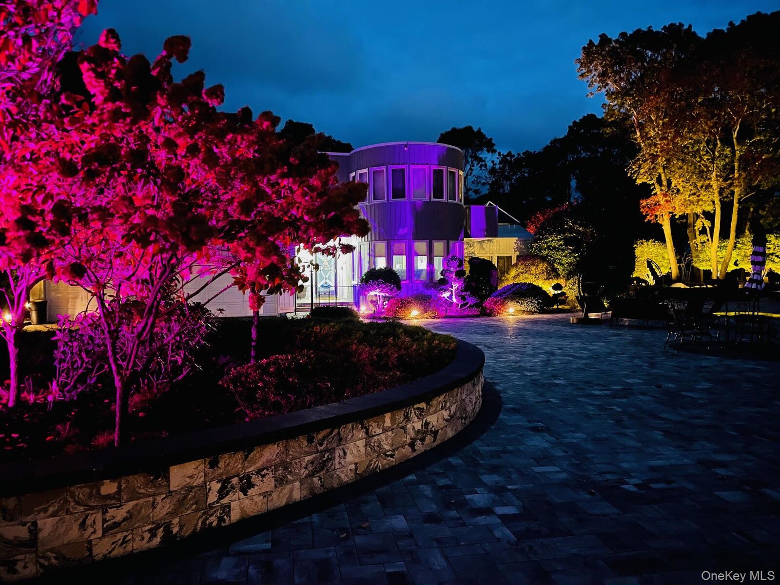 Property Photo:  83 Cliff Road  NY 11777 