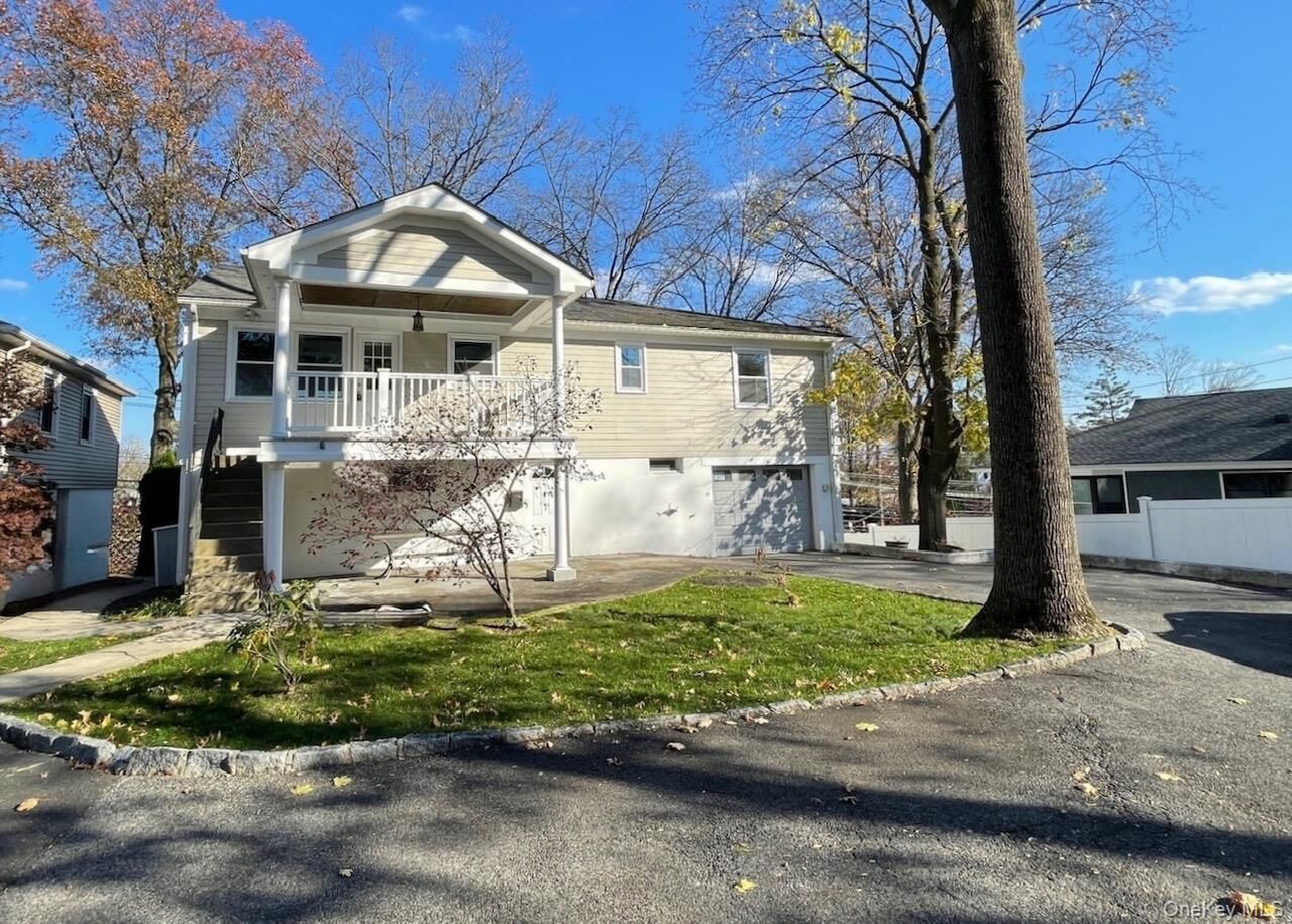 Property Photo:  1320 Mamaroneck Avenue  NY 10543 