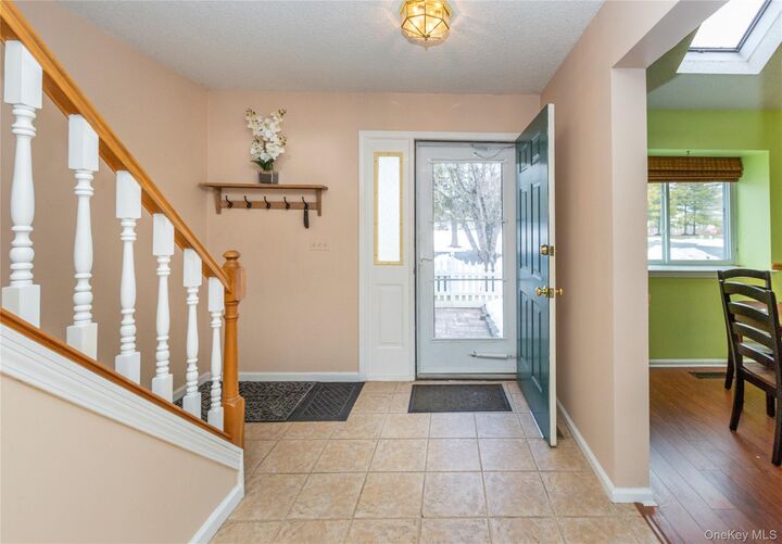 Property Photo:  13 Cushing Green S  NY 12564 