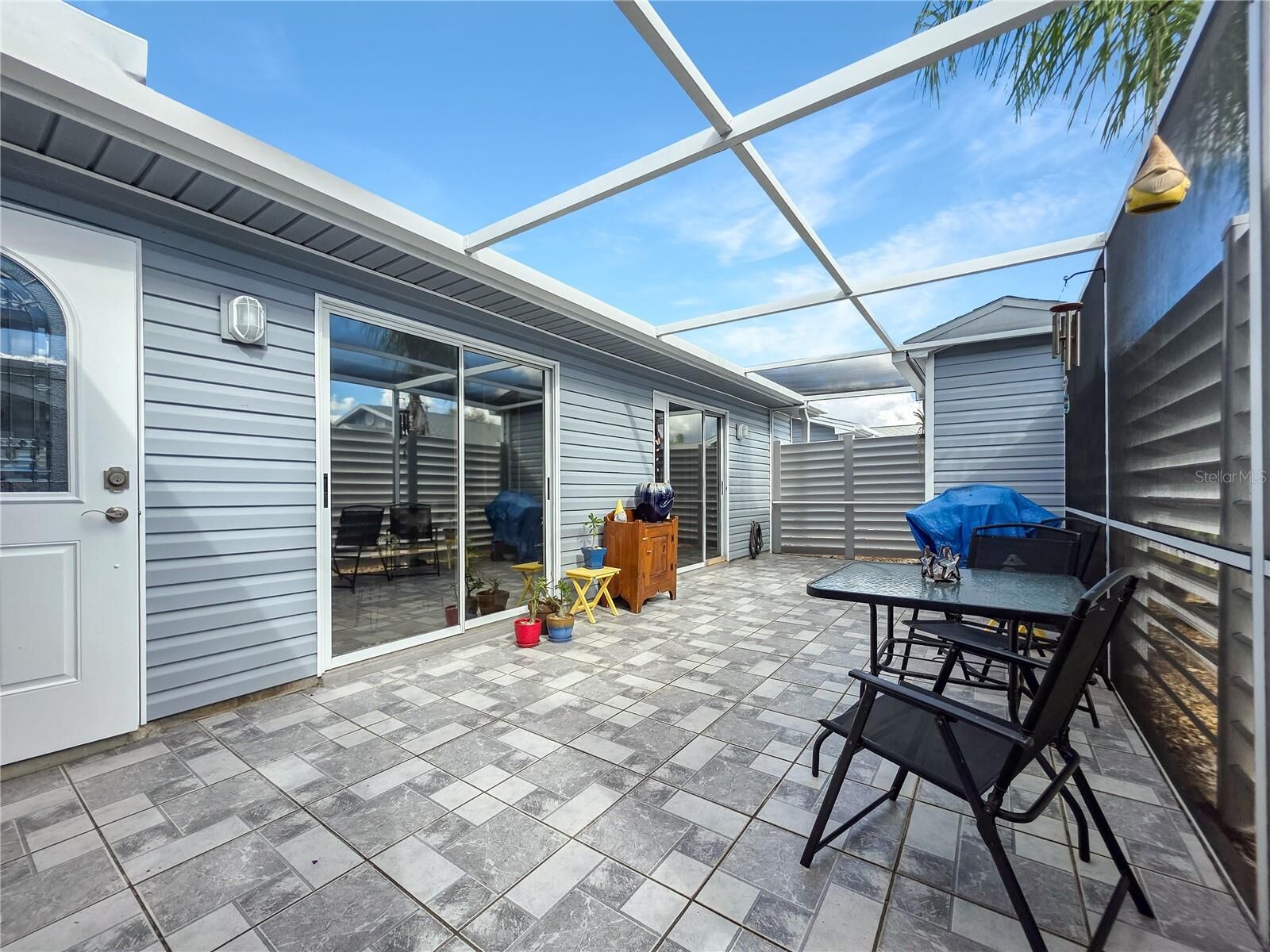 Property Photo:  3300 Loveland Boulevard 2904  FL 33980 