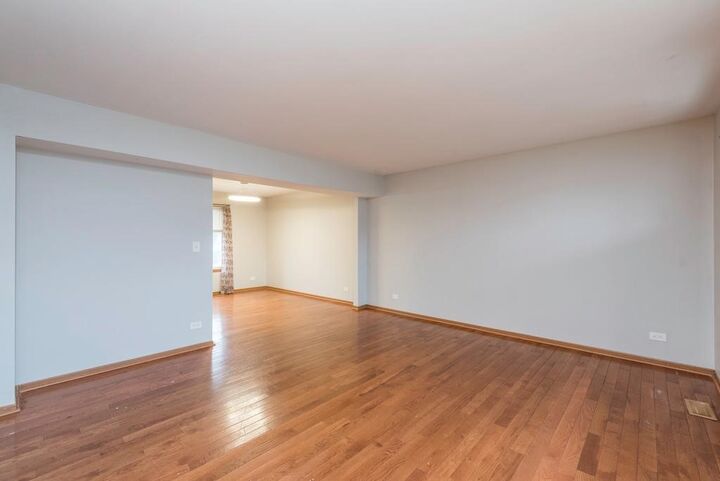 Property Photo:  38429 N Creek Court  IL 60087 