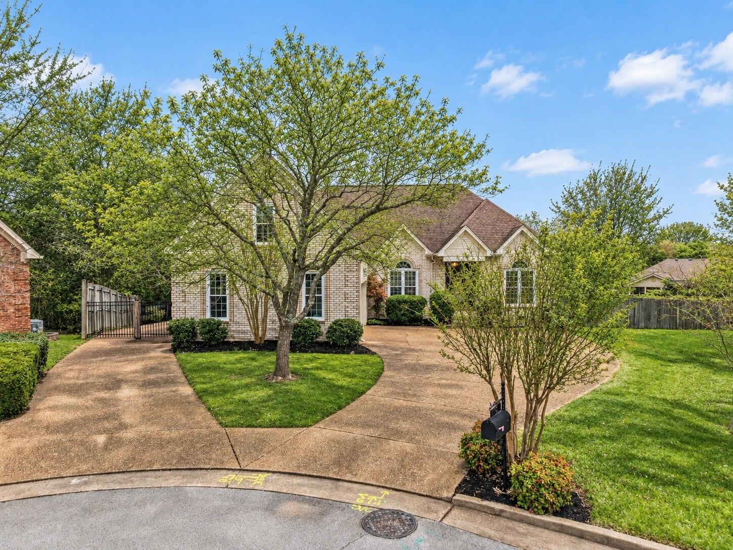 Property Photo:  132 Windchase Run  TN 37076 