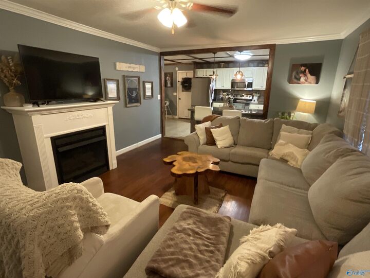 Property Photo:  808 NW 12th Avenue  AL 35016 