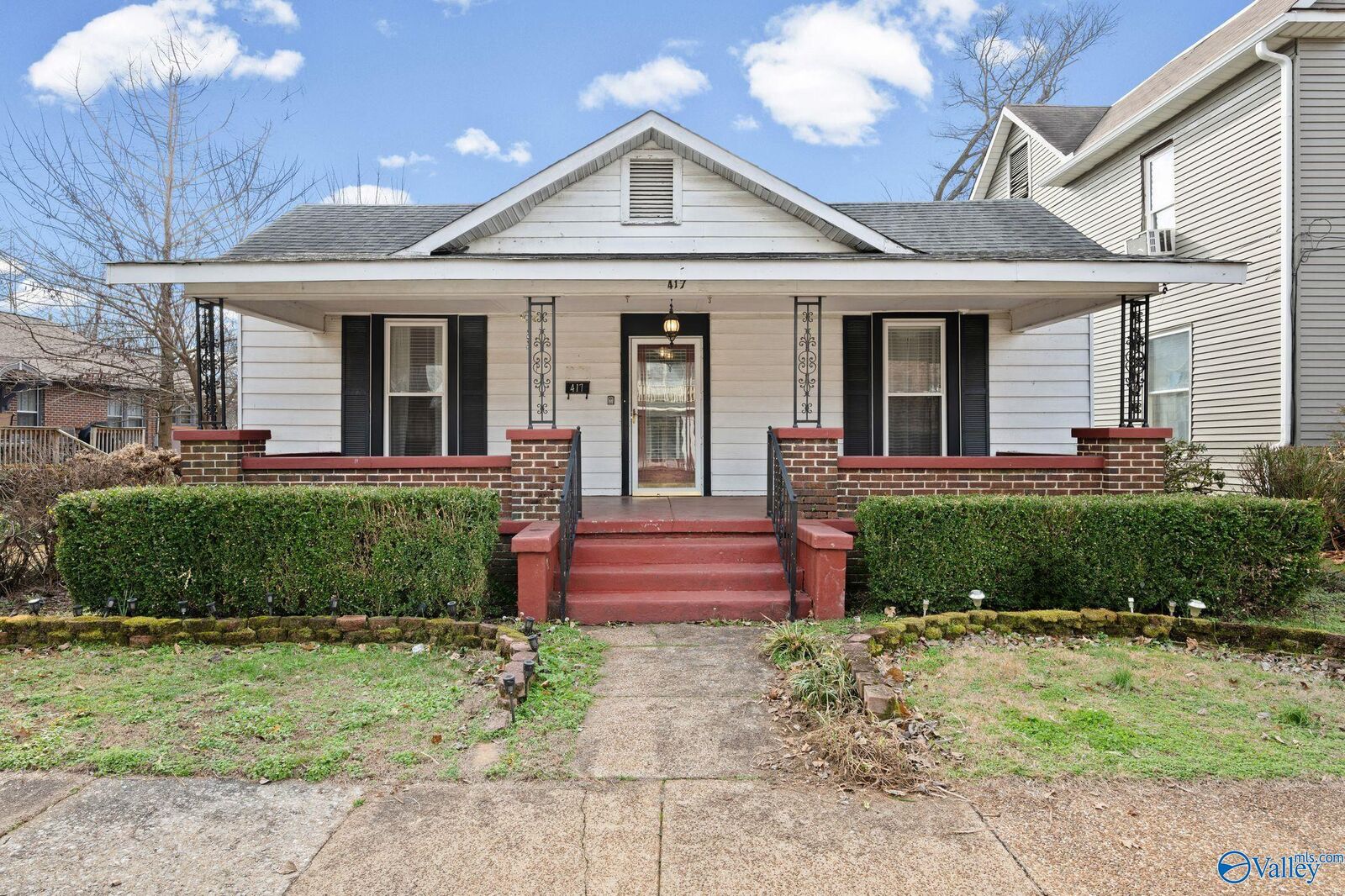 Property Photo:  417 Lafayette Street NE  AL 35601 