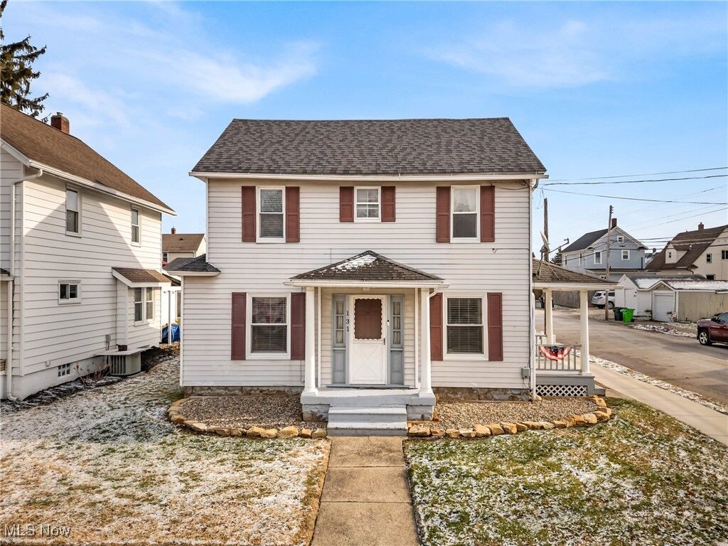 Property Photo:  131 25th Street NW  OH 44203 
