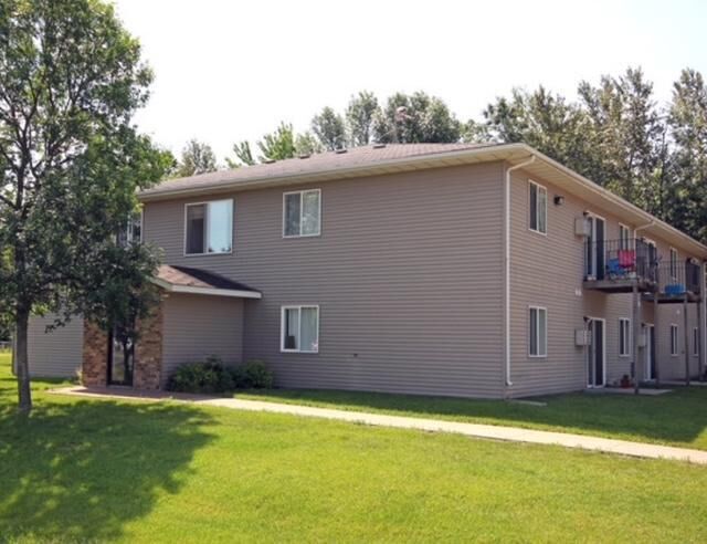 Property Photo: 325 Summit Avenue W MN 56630
