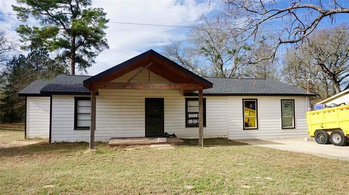 Property Photo: 9701 James Avenue TX 75706