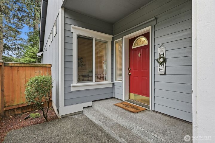 Property Photo:  5323  Ivy Hill Lane SE  WA 98513 