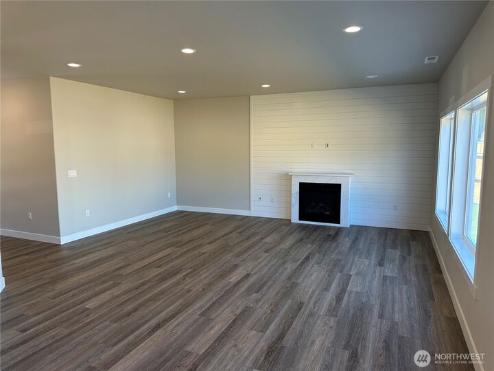 Property Photo:  6841  Kyodi Court SE  WA 98501 