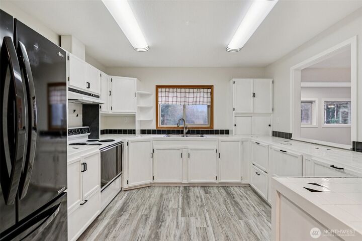 Property Photo:  1095  Worthy Place  WA 98253 