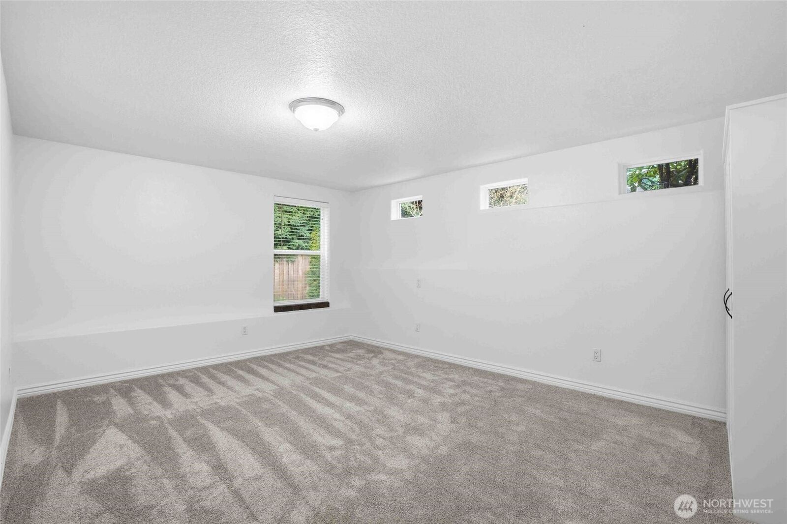 Property Photo:  3712 NE 131st Street  WA 98686 