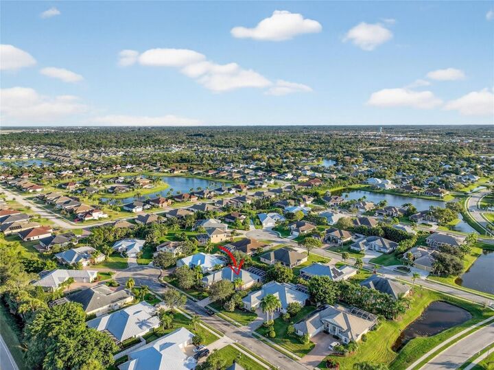 Property Photo:  6475 36th Lane  FL 32966 