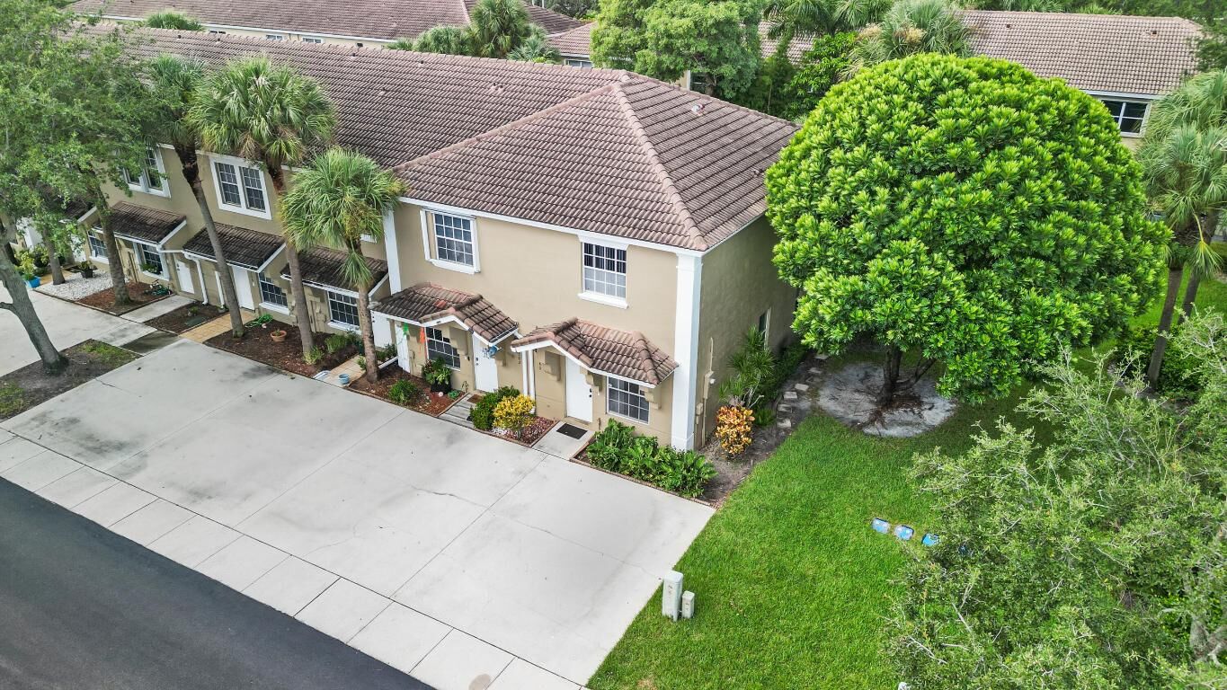 Property Photo:  380 SW 122nd Avenue  FL 33025 