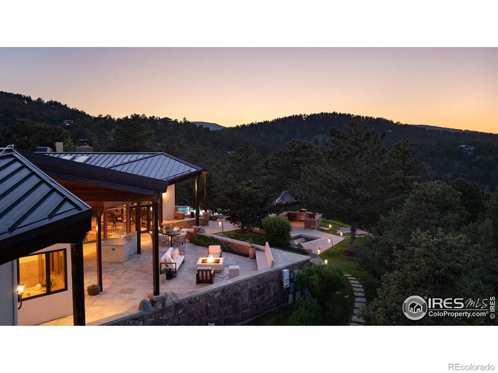 Property Photo:  1530 Timber Lane  CO 80304 