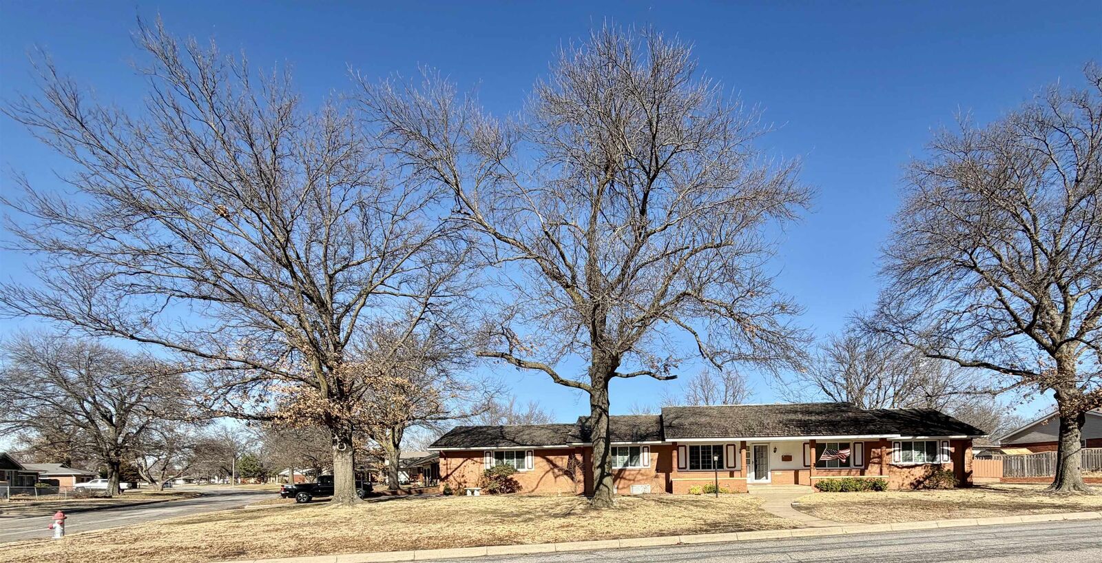 Property Photo:  6002 E 17th  KS 67208 