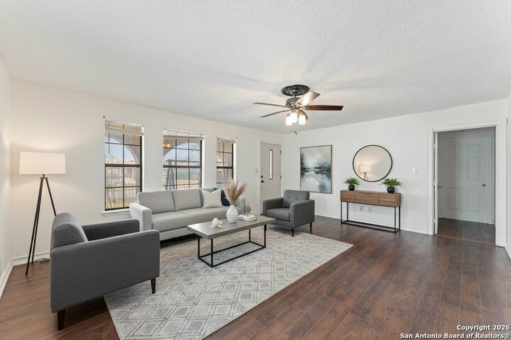 Property Photo:  710 Darby  TX 78207 