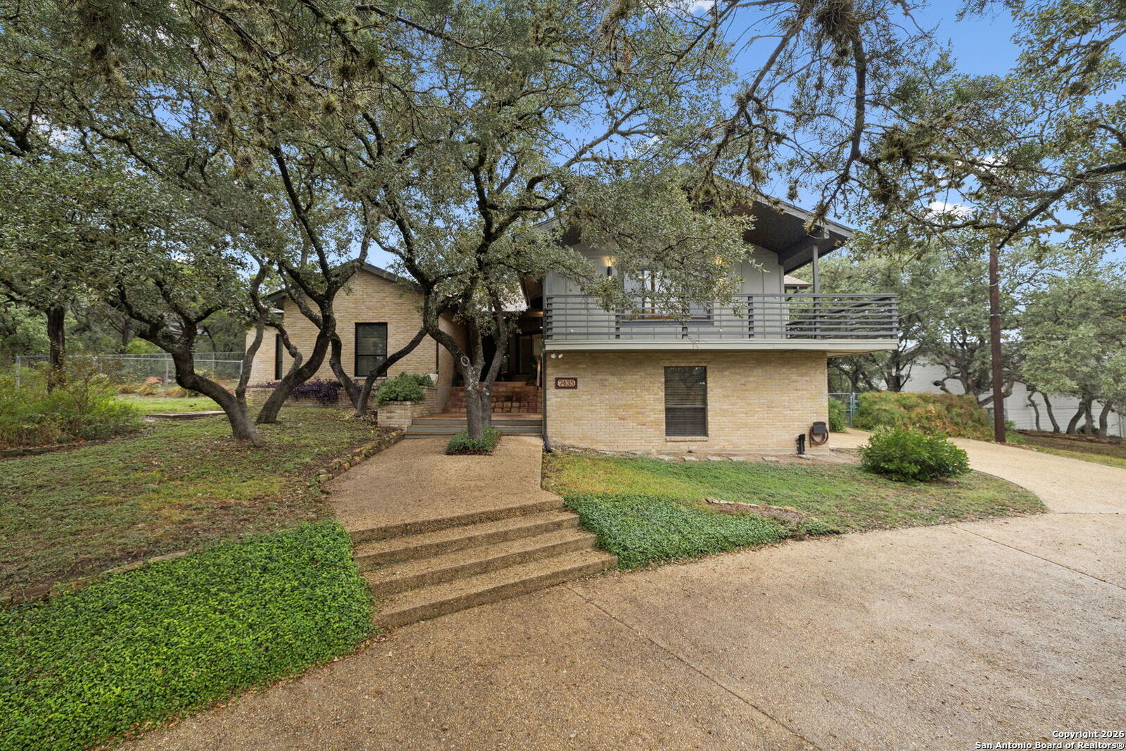 Property Photo:  7435 Hummingbird Hill  TX 78255 