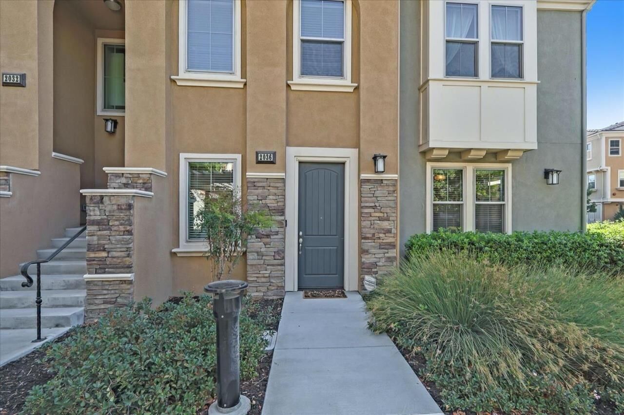 Property Photo:  2036 Trento Loop  CA 95035 