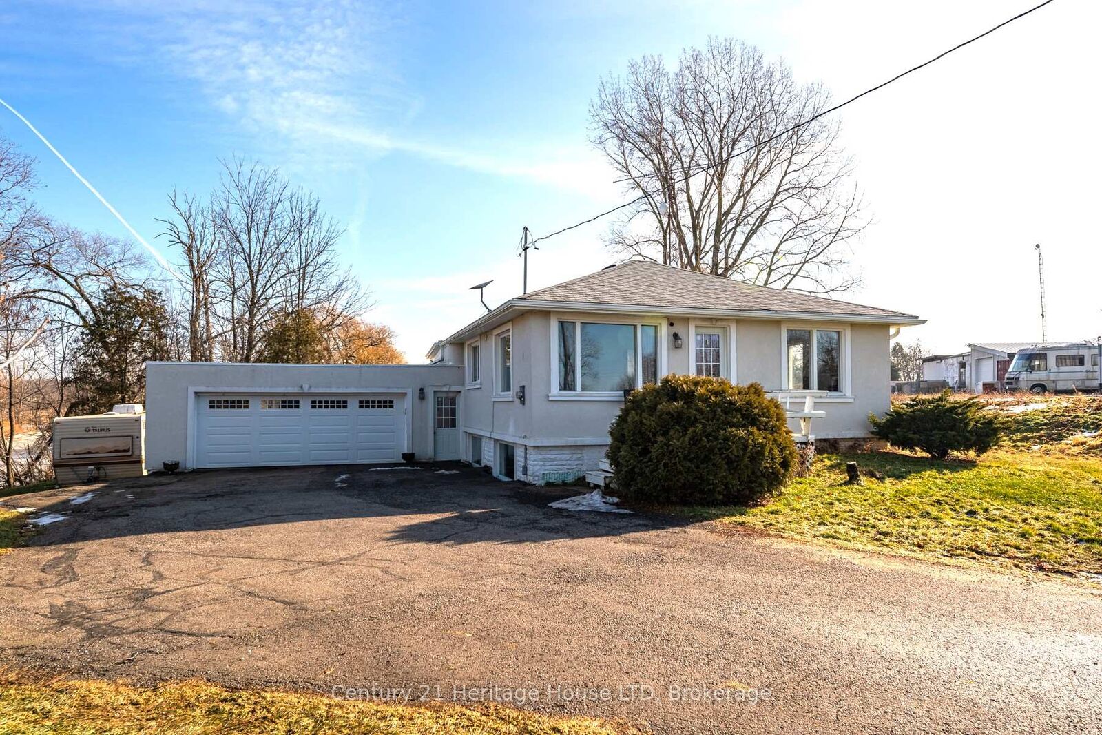 Property Photo:  72002 Regional Road  ON L3B 5N6 