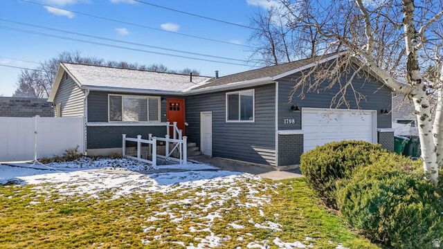 Property Photo: 1798 E Sunrise Meadow Dr UT 84093