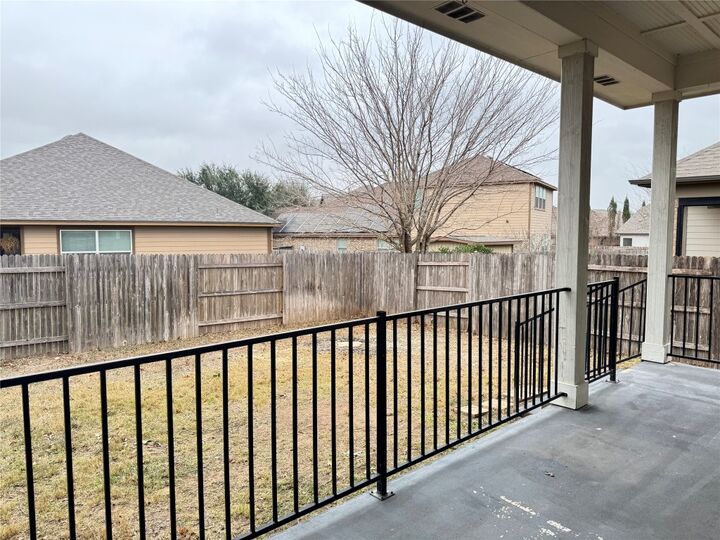 Property Photo: 2483 Santa Barbara Loop TX 78665