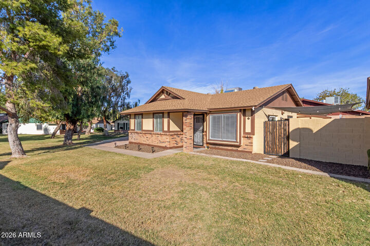 Property Photo:  5135 E Evergreen Street 1253  AZ 85205 