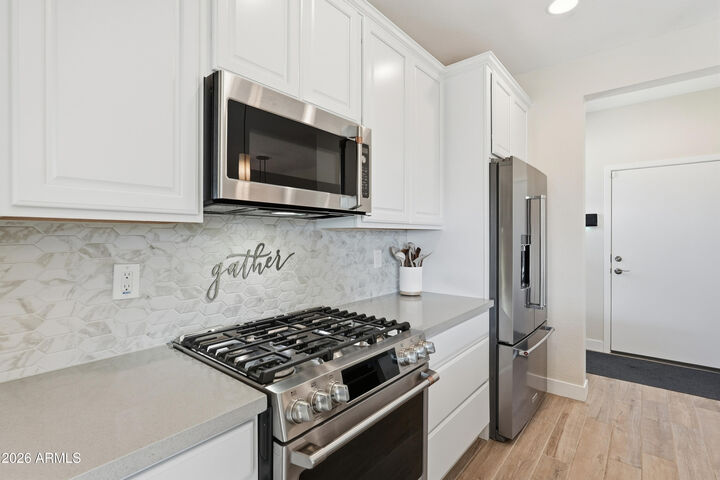 Property Photo:  1393 W Calle De Flores --  AZ 85140 