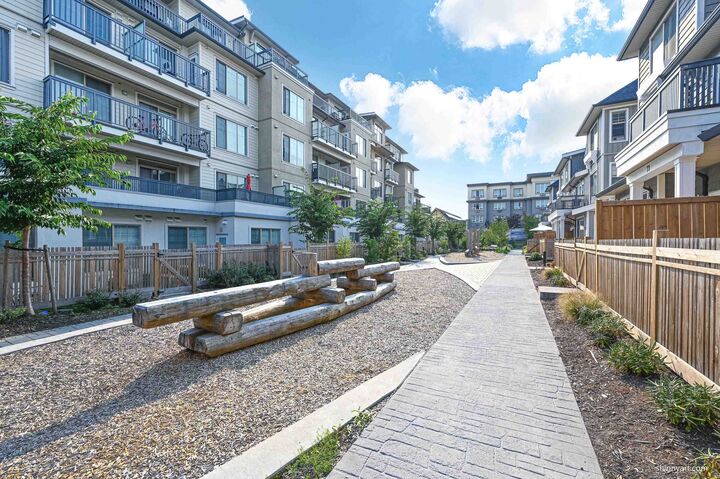 Property Photo: 20487 65 Avenue A414 BC V2Y 3K5