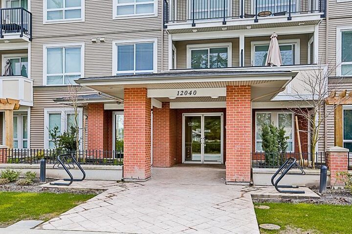 12040 222 Street 304 — photo 1