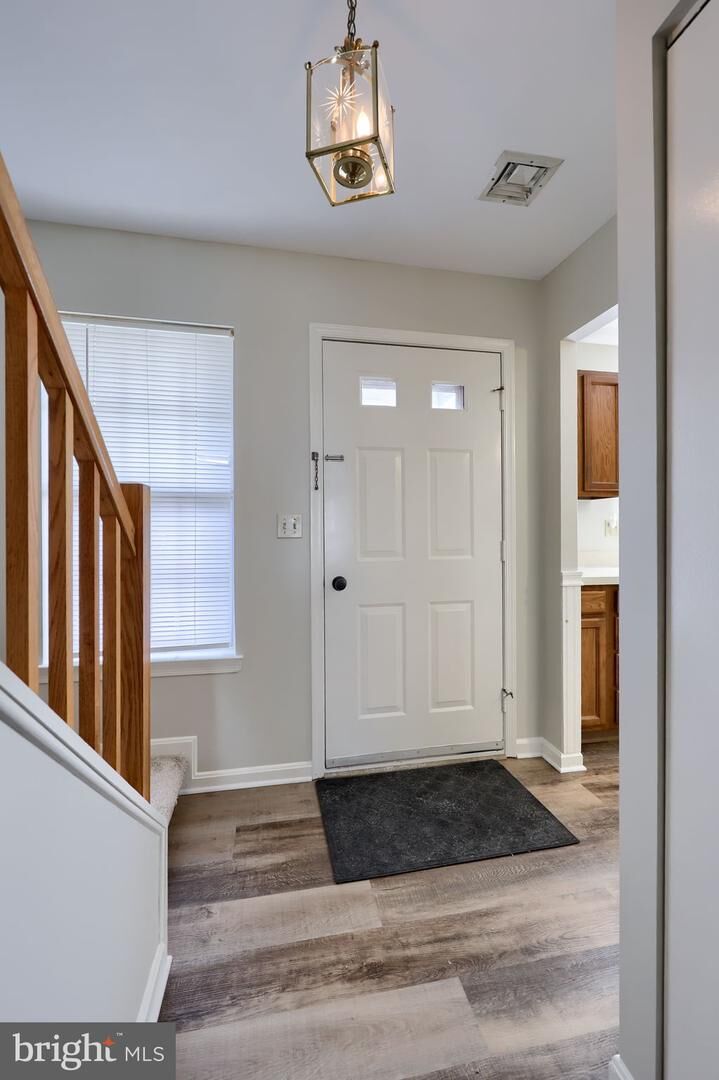 Property Photo:  305 Barrington Court  PA 17078 